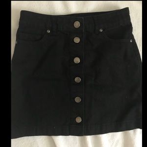 Forever 21 Contemporary Black Skirt